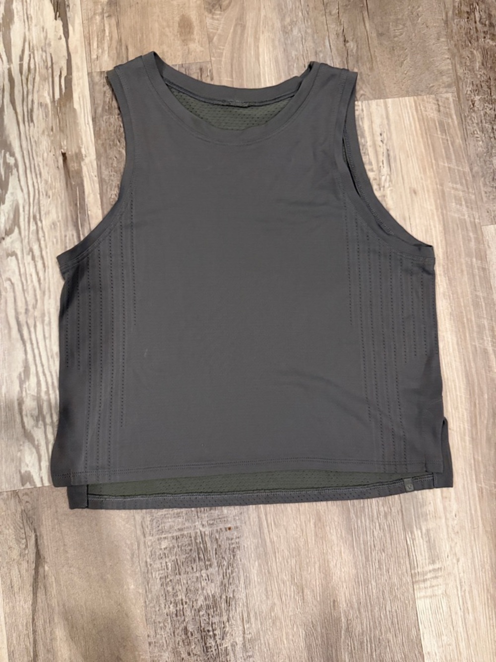 lululemon athletica Women's Sleeveless Performance Tank - Charcoal